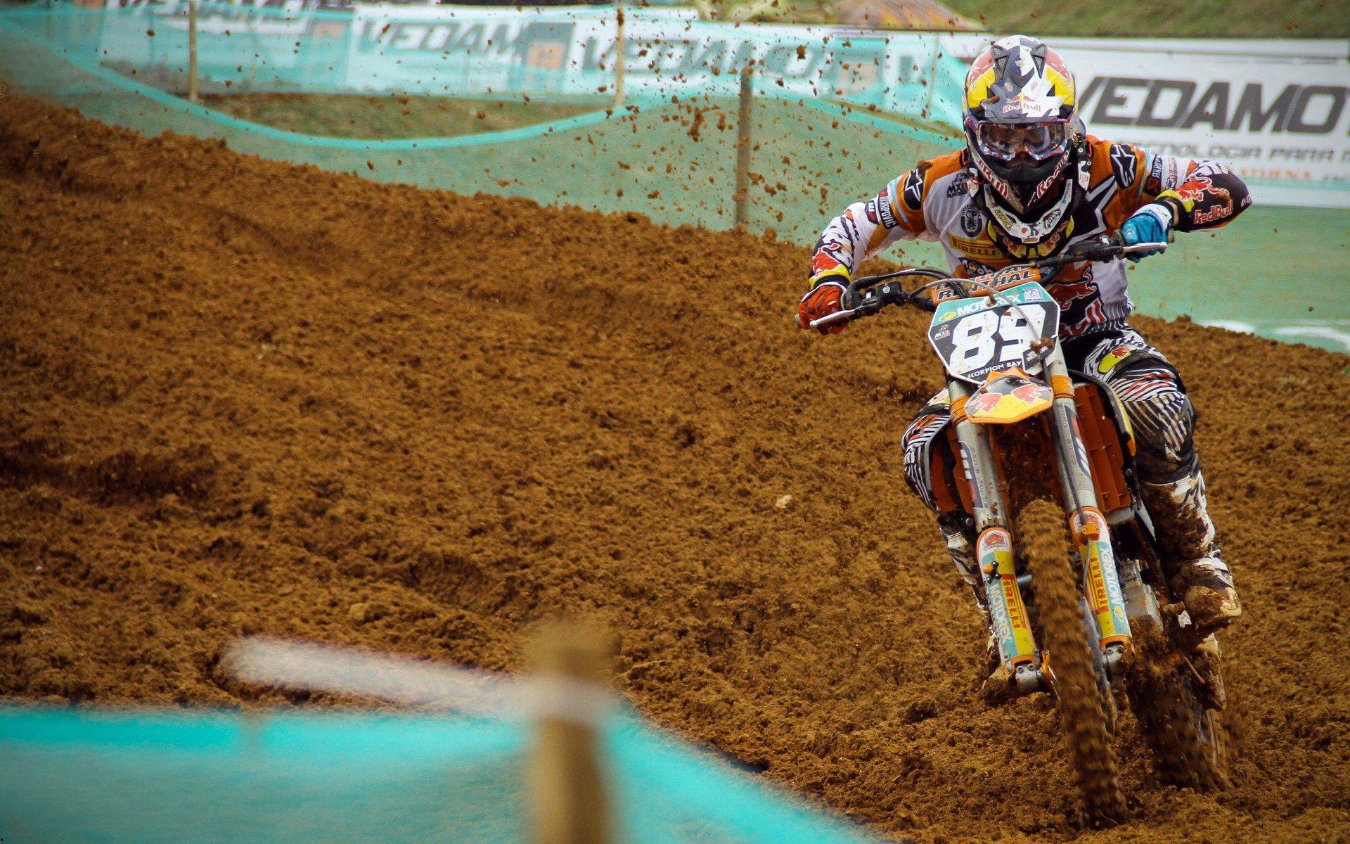 体育科技助力运动员突破极限,智能装备与数据分析重塑竞技未来